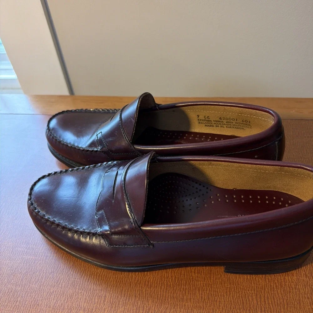 Bass Weejuns Penny Loafers Mens 9 EE Burgundy Leather Made USA Slip On Classic